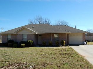 3803 Winding Way, Granbury, TX 76049