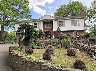 22 Casson Ln, Woodland Park, NJ 07424