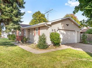 850 Hennessy St, Oshkosh, WI 54904