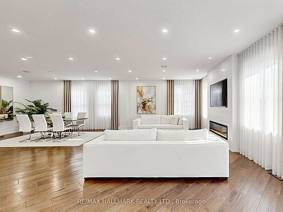 4th image of 63 Willett Cres