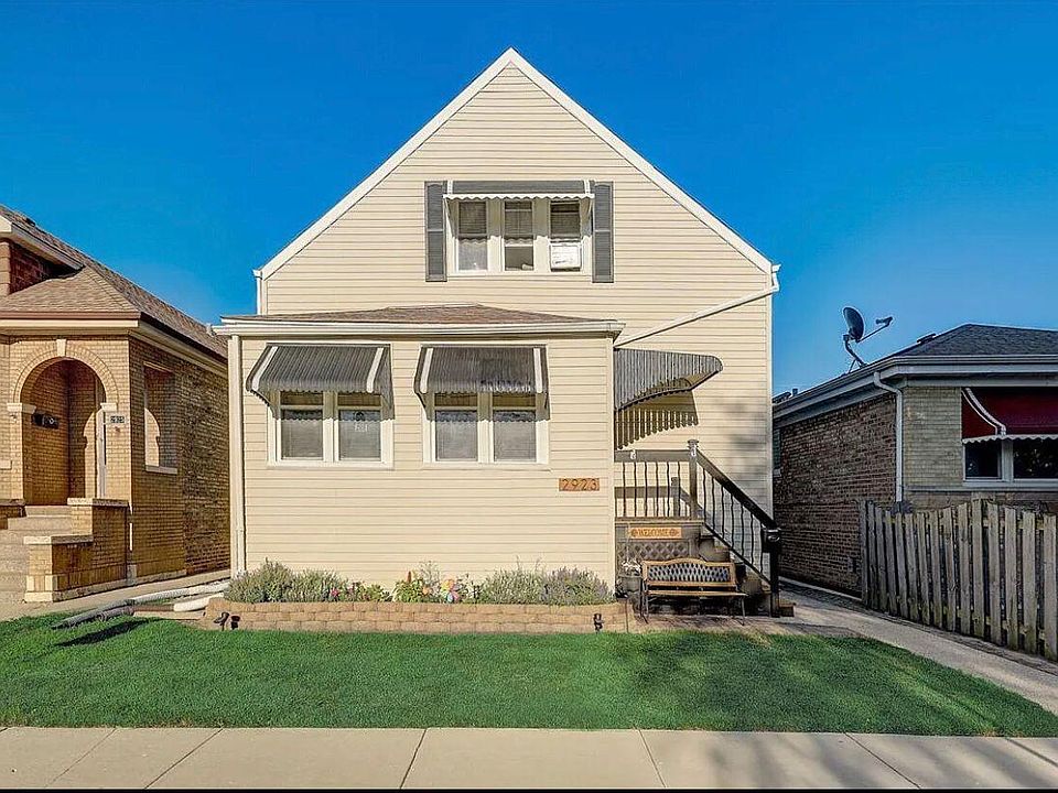 1st image of 2923 N Neenah Ave