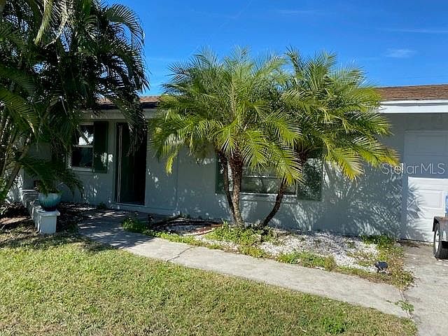 1st image of 724 S Ellicott Cir