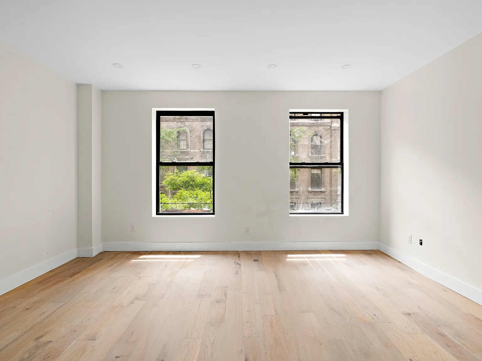 211 West 85th Street — Photo 4
