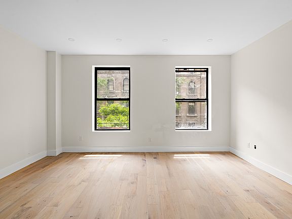 4th image of 211 W 85th St APT 4W