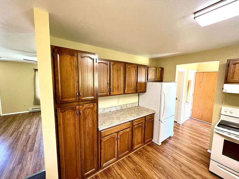 1401 Waukesha Ave — Photo 7