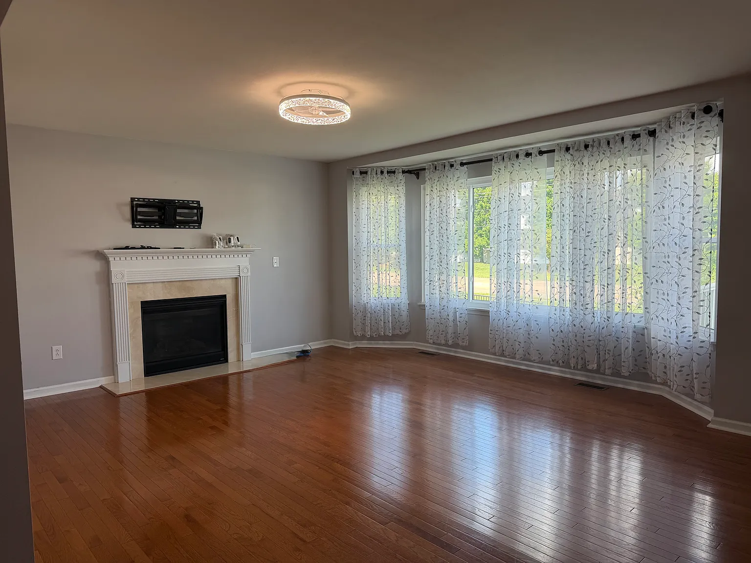 850 Saybrook Falls Dr — Photo 3