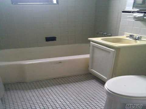 4th image of 75-08 Bell Blvd #2M