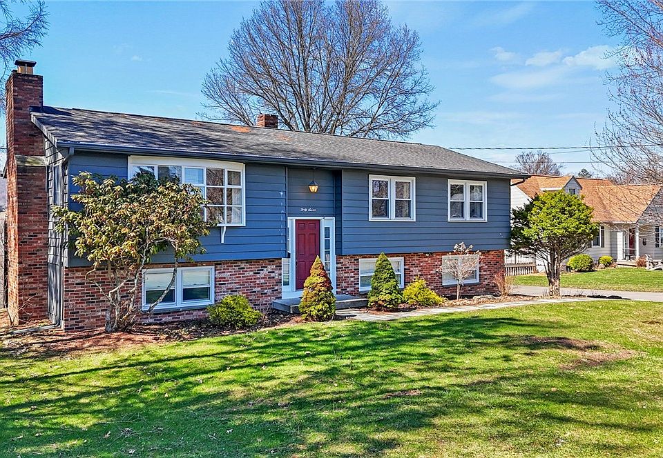1st image of 47 Hillview Dr