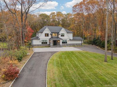 7 Barrington Place, Melville, NY, 11747