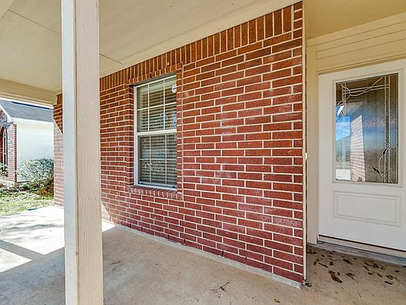 3rd image of 17827 Bullis Gap Dr