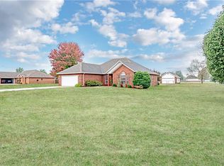 3908 N 13th St, Little Flock, AR 72756