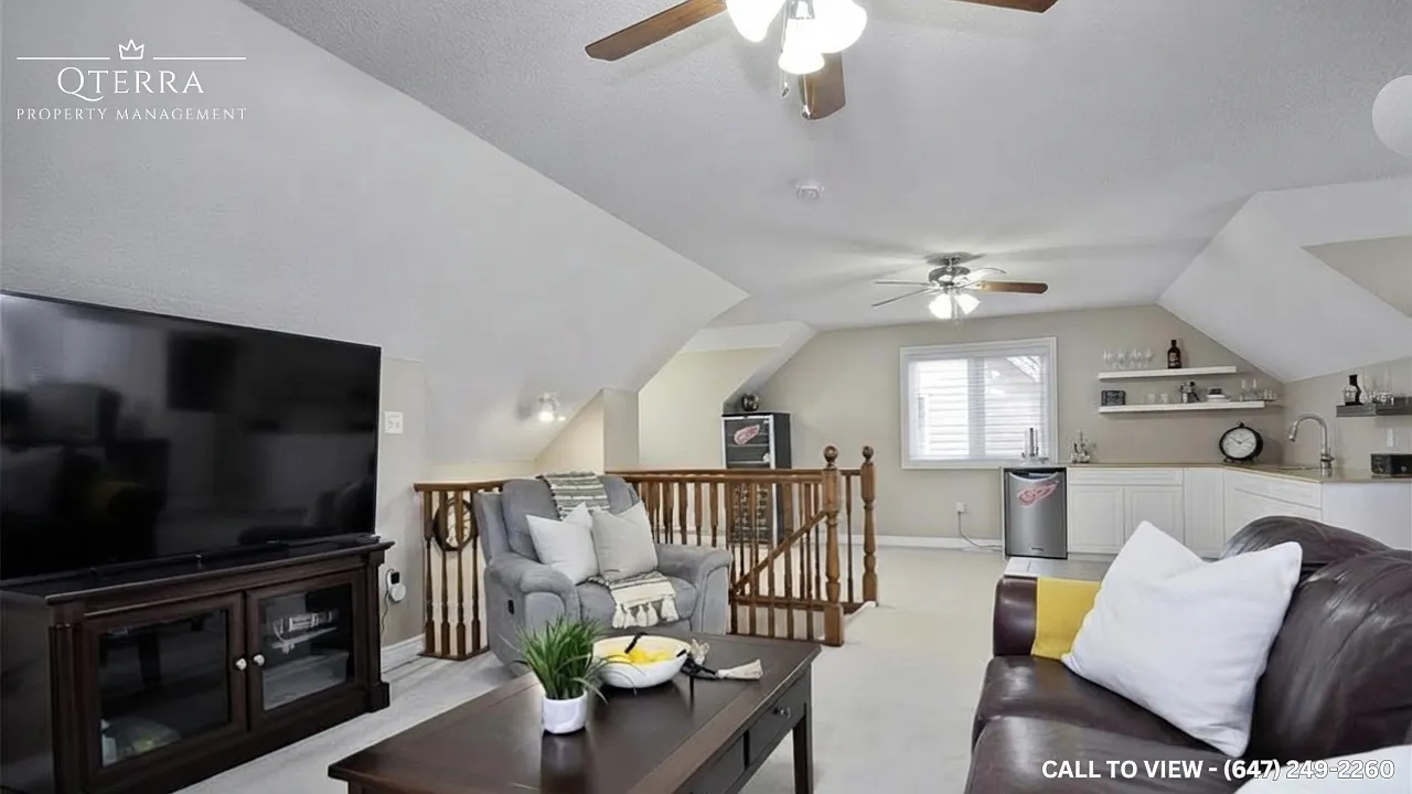 4 bed, 2900 sqft, $2,995 — Photo 2