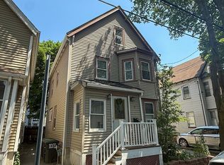 7 Dell St, Somerville, MA 02145