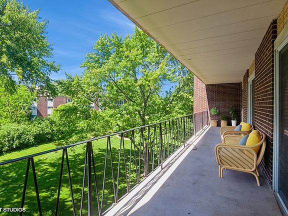 2nd image of 5300 Walnut Ave APT 14D