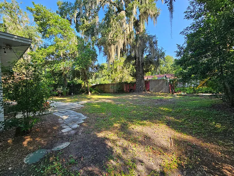 1822 NW 6th Ave — Photo 38