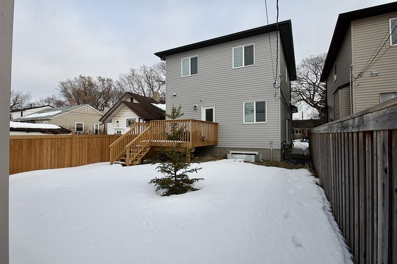 Edmonton House for rent - 4 Bedrooms — photo 6