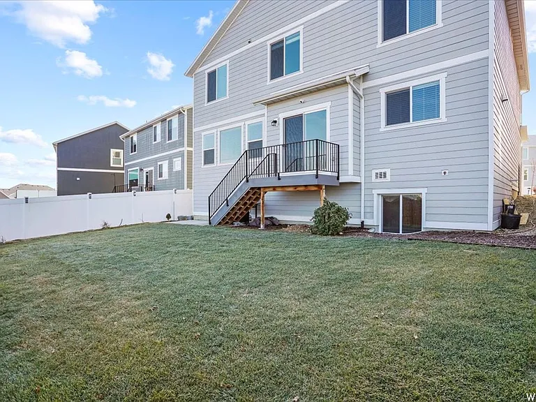 3486 W Beckham Dr — Photo 15