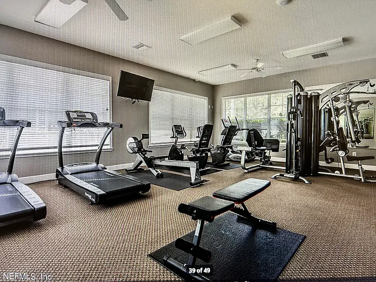 7801 Point Meadows Dr — Photo 17