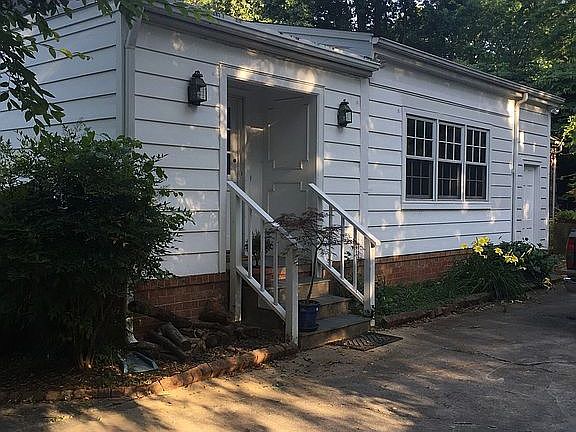 2nd image of 307 W Avondale Dr