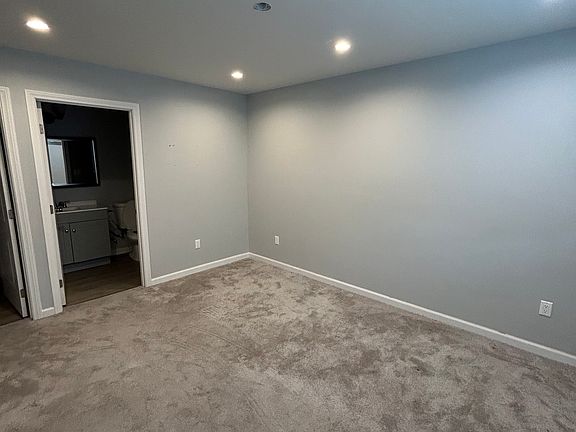 4th image of 8208 Lindley Ave #Adu