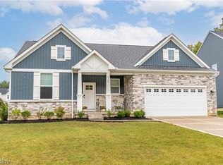 2769 Weeping Pine Dr, Medina, OH 44256