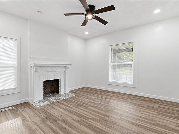 5th image of 2130 E 24th St