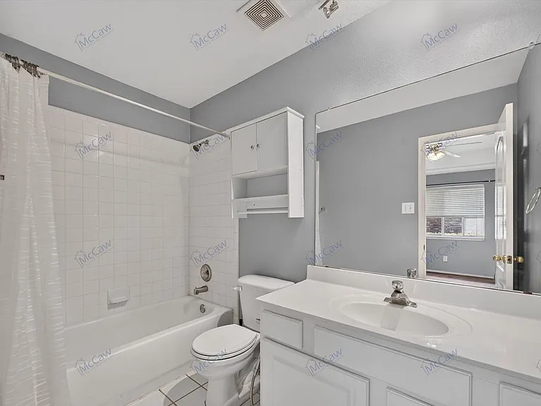 5101 Timberland Pkwy — Photo 24