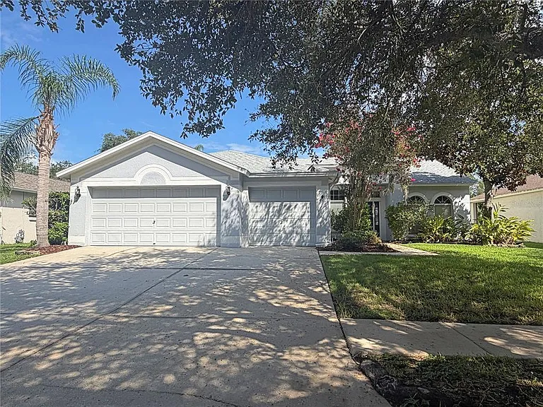 14832 Heronglen Dr — Photo 2