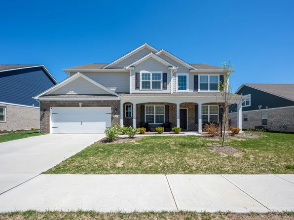 7318 Farlin Dr, Whitestown, IN 46075