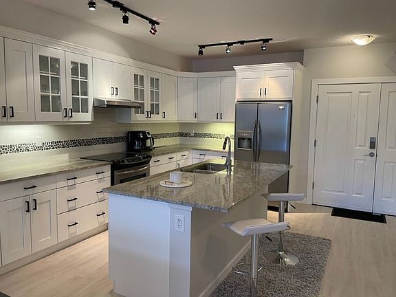 4th image of 106 Stewart Creek Lndg