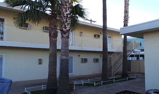 5th image of 737 N Alvernon Way APT C12