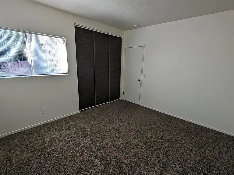 6843 Mohawk St #A — Photo 13