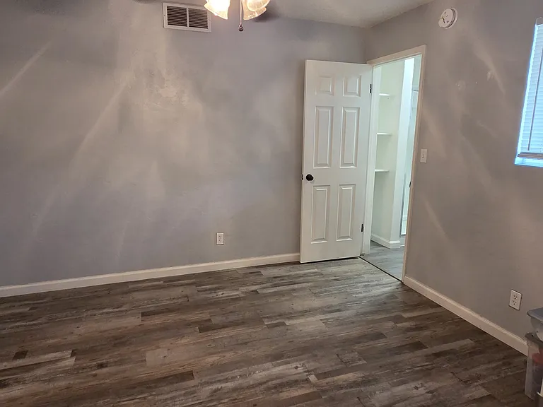 1719 Tomah Ave — Photo 3