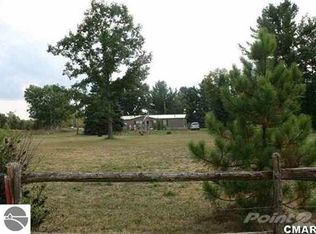 9255 N County Line Rd, Lake, MI 48632