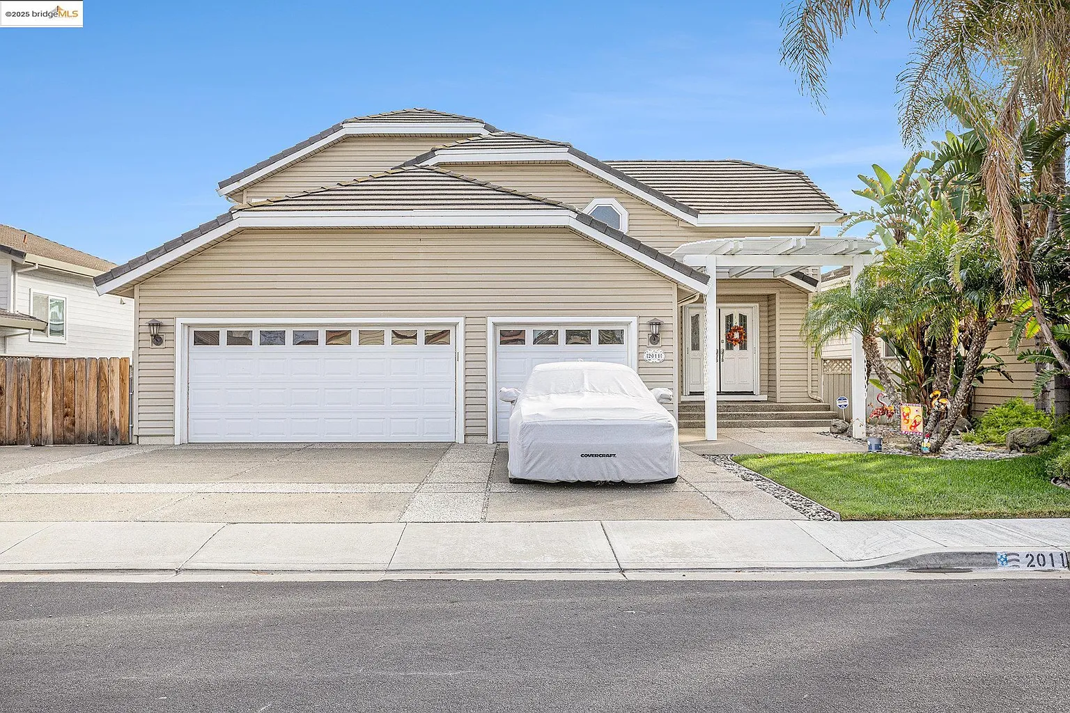 2011 Windward Point photo 1
