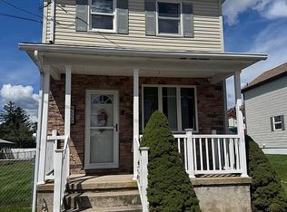 529 W Green St, Hazleton, PA 18202