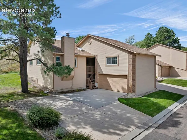 1405 Vondelpark Dr, Colorado Springs, CO 80907