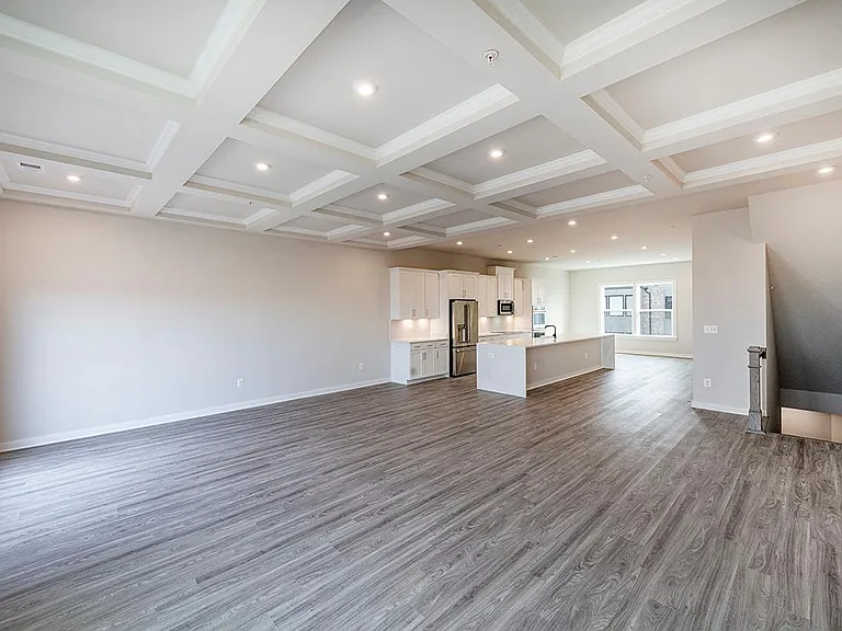 16124 Connors Way — Photo 3