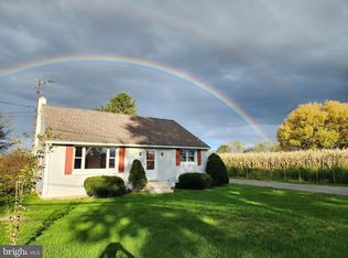 2417 Moselem Springs Rd, Fleetwood, PA 19522