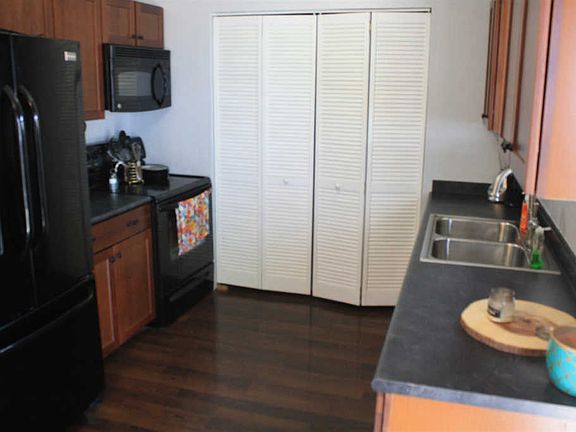 5th image of 720 Bonnie View Dr