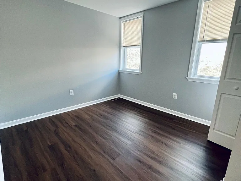 837 Hollins St #3A — Photo 8