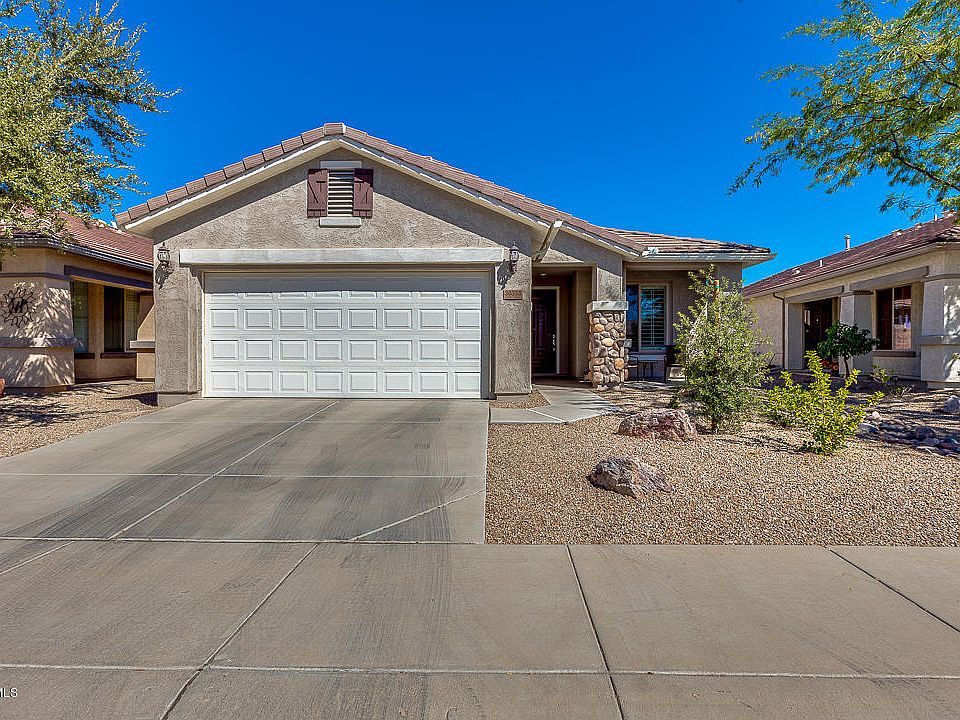 1st image of 30355 N Saddlebag Ln