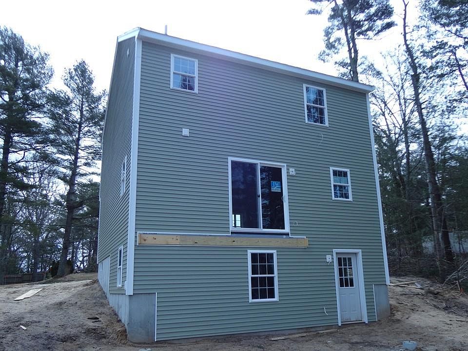 2nd image of 146 Park Ave