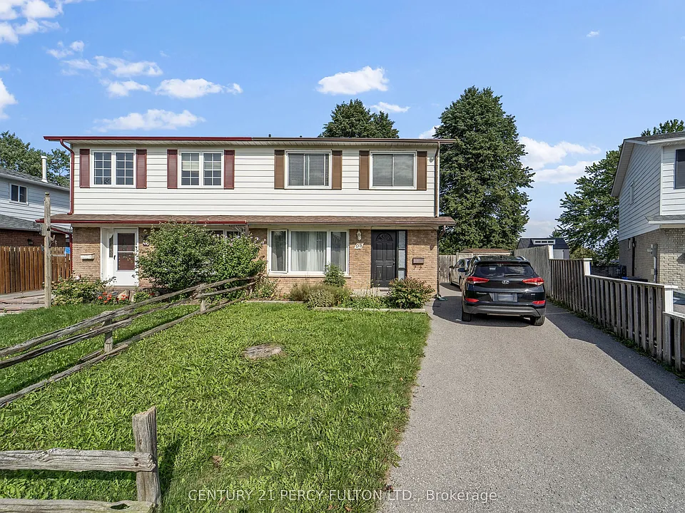 98 Doreen Cres