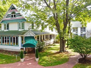83 Lakeshore Dr, Douglas, MI 49406