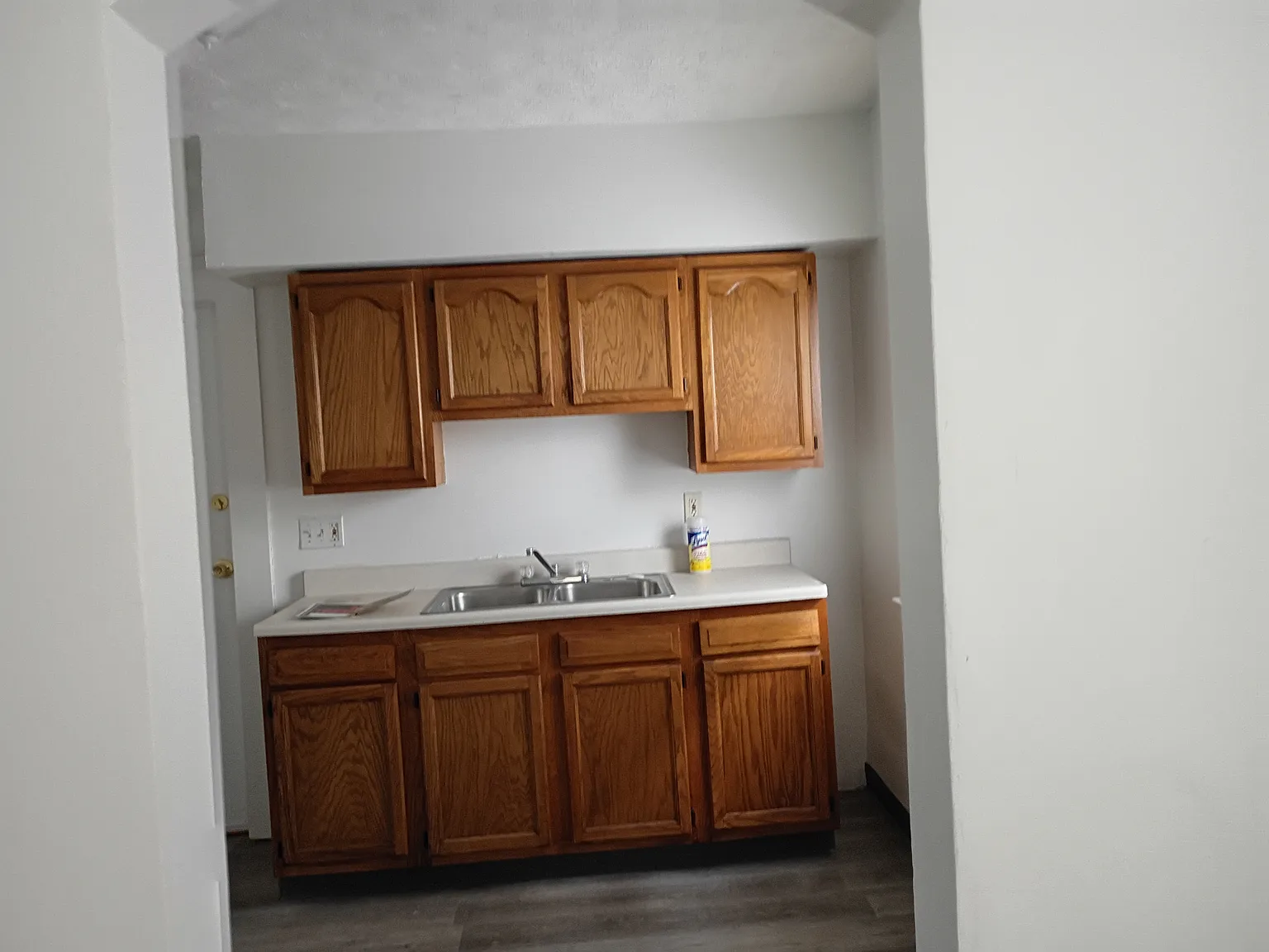 16908 Endora Rd — Photo 3