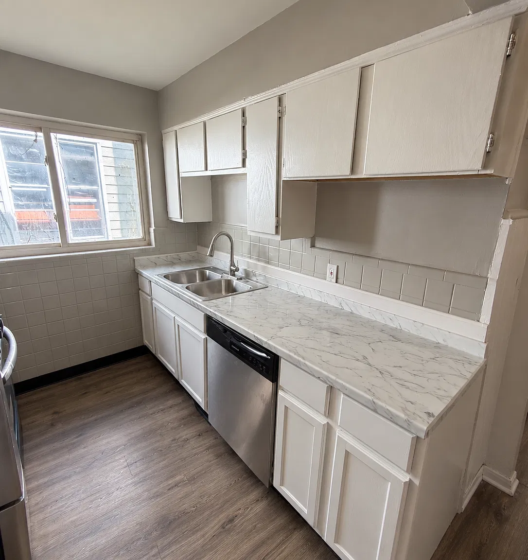 4308 Carter Ave — Photo 4