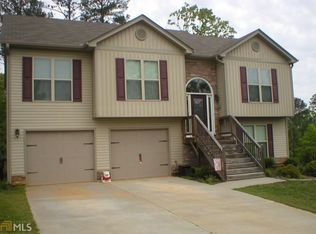 524 Greenridge Ln, Loganville, GA 30052