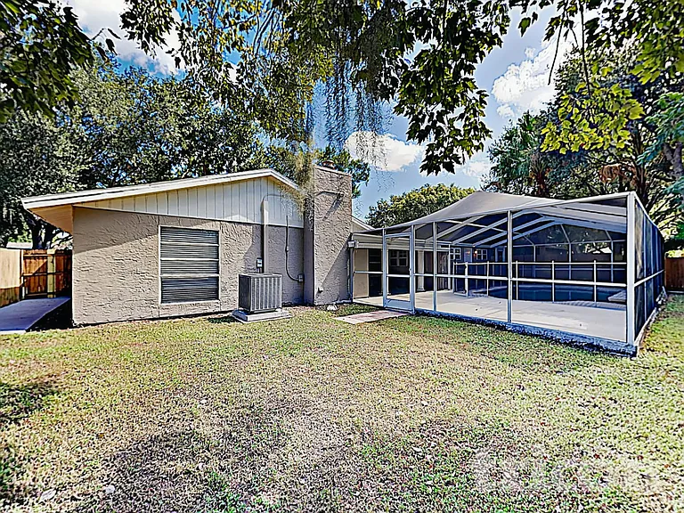 506 Emberwood Dr — Photo 31