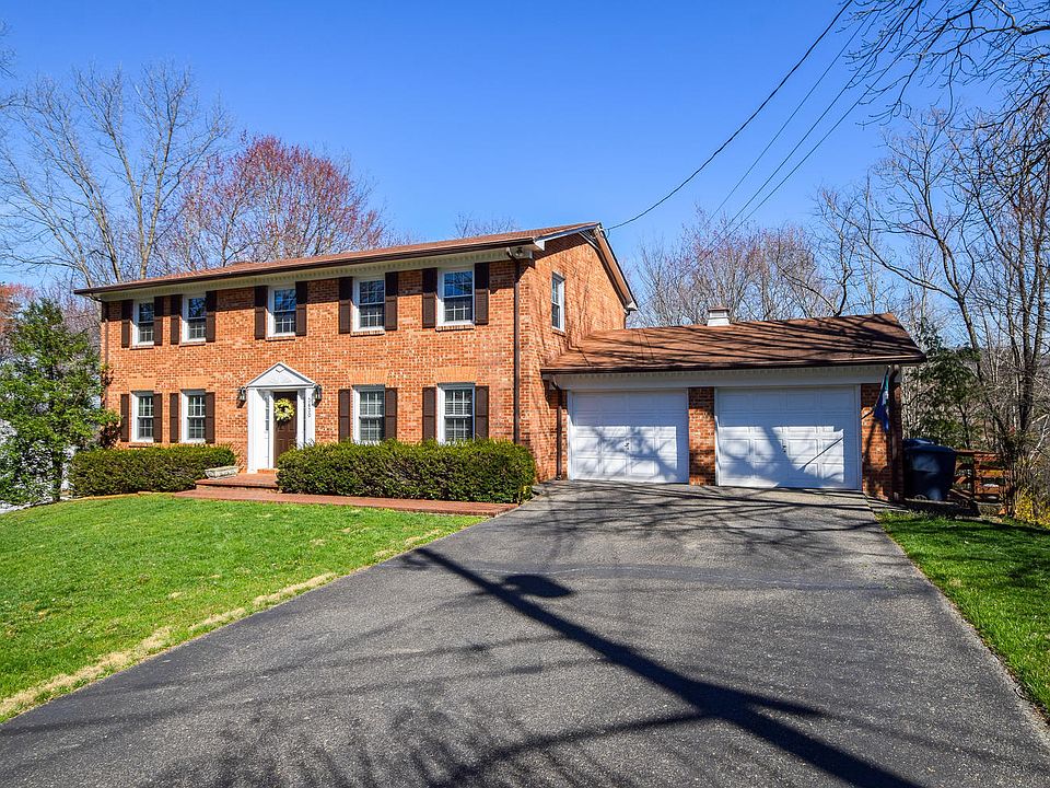 1st image of 3630 Dogwood Ln SW